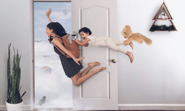 Μια μητέρα χρησιμοποιεί το photoshop για να πρωταγωνιστούν τα παιδιά της σε παραμυθένιες ιστορίες!