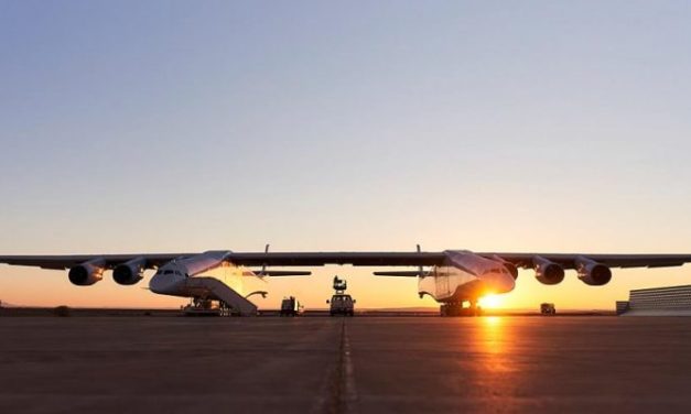 Λίγους μήνες πριν την πρώτη του πτήση βρίσκεται το μεγαλύτερο αεροπλάνο στον κόσμο