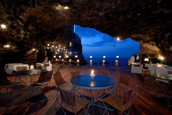 Grotta Palazzese : Δείπνο σε σπηλιά!