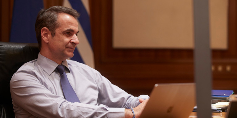 Κάλεσμα Πρωθυπουργού σε βουλευτές-υπουργούς να καταθέσουν μισθούς στη μάχη κατά του κορωνοϊού